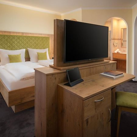 Hotel Vitaloase Zu Den Drei Bruedern Unken Bagian luar foto