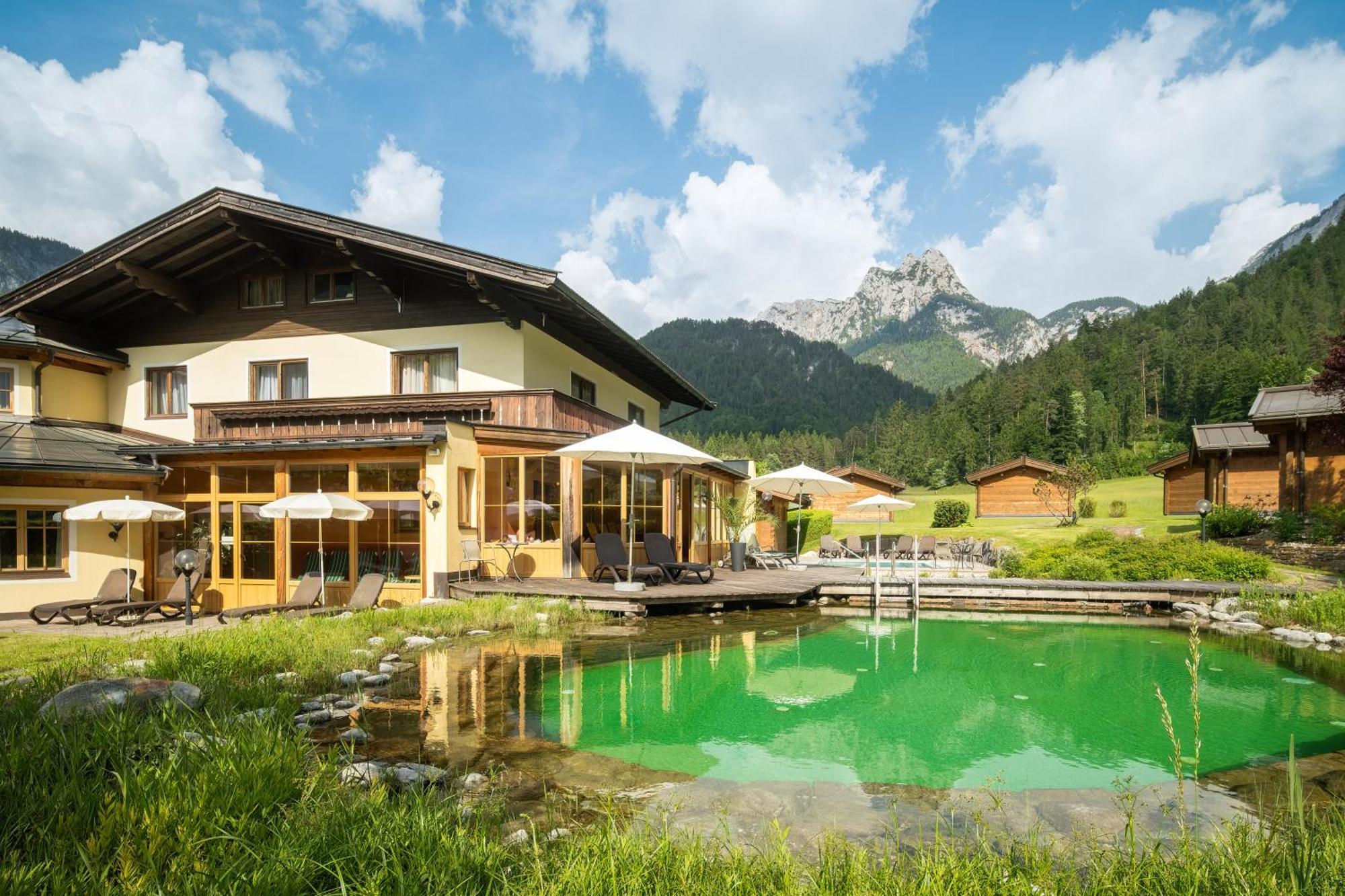 Hotel Vitaloase Zu Den Drei Bruedern Unken Bagian luar foto